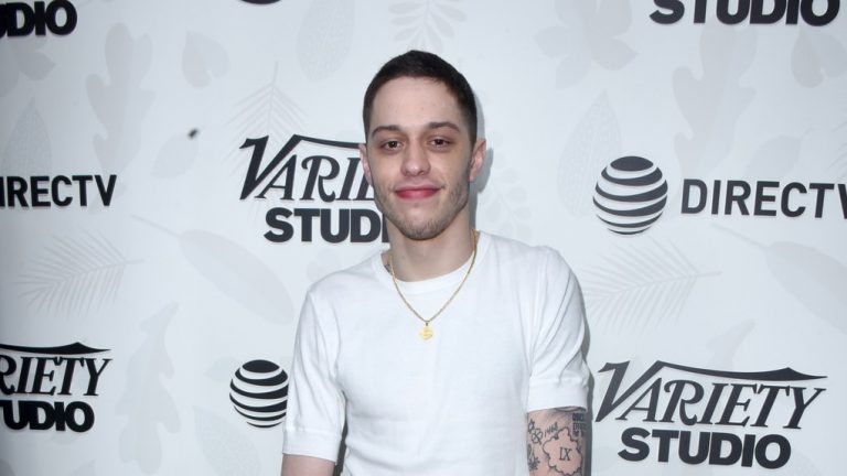 Pete Davidson Netflix comedy special Alive From New York set for ...