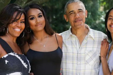 Barack Obama, Michelle, Sasha and Malia